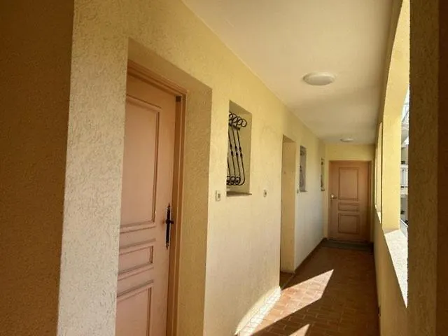 Sm060-301 Maxime - 2 Pieces - Jusqu'a 5 Couchages アパート サント・マキシム